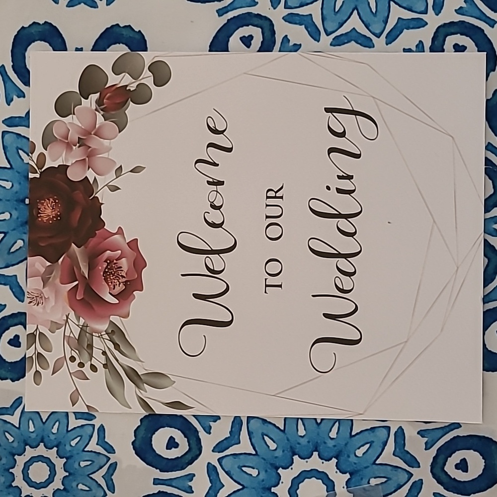 A set of 6 photo wedding signs